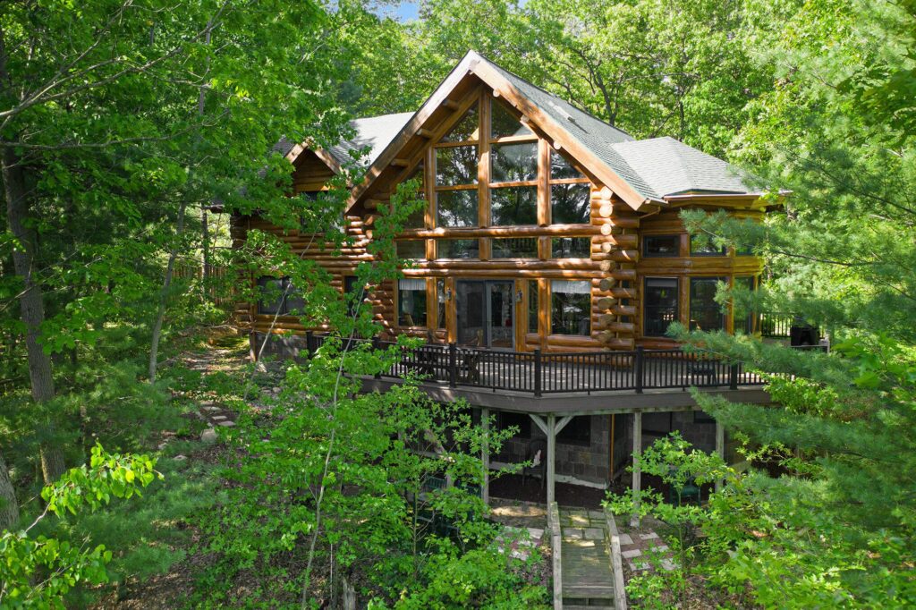 Cabins for sale in West Michigan